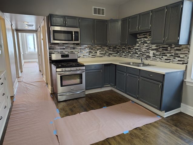 5032 S Kolin Avenue, Chicago, IL 60632