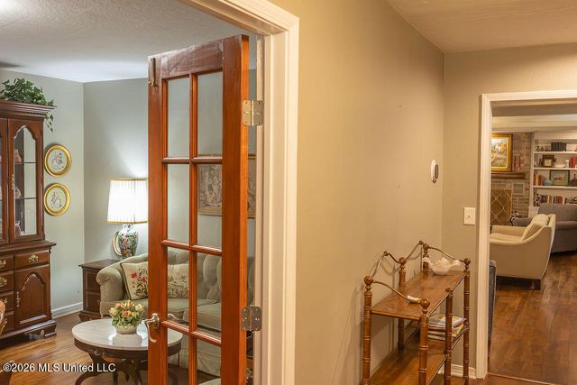 812 Velma Street, Hattiesburg, MS 39402