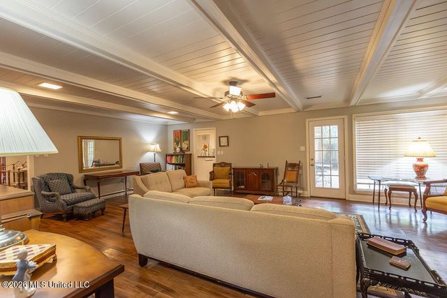 812 Velma Street, Hattiesburg, MS 39402