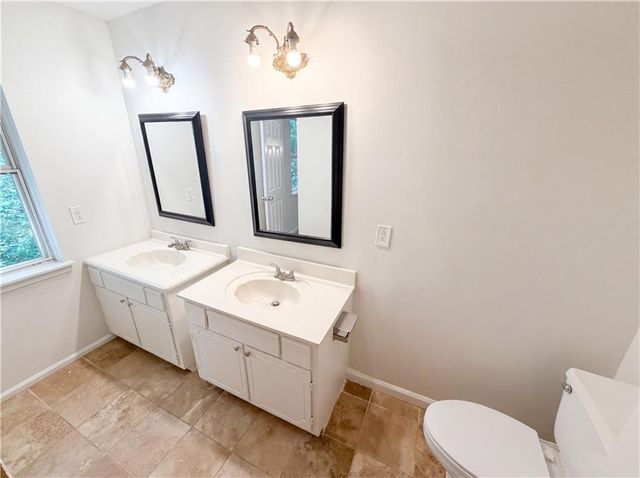 4436 Chowning Way, Atlanta, GA 30338
