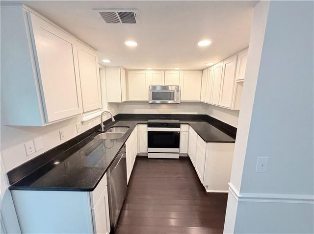 4436 Chowning Way, Atlanta, GA 30338