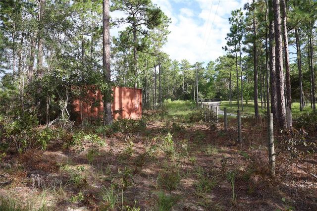 403 MELROSE LANDING, Hawthorne, FL 32640