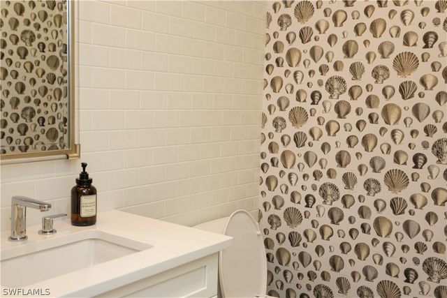 3290 Dorado LN 1-102, Naples, FL 34114