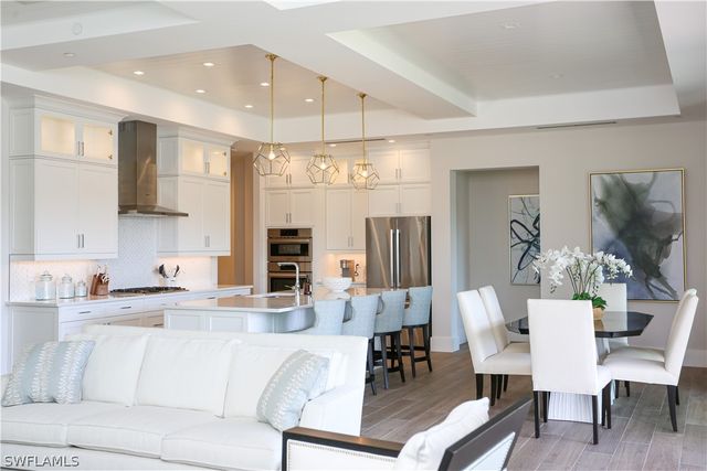 3290 Dorado LN 1-102, Naples, FL 34114