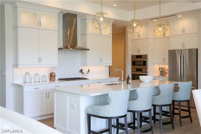 3290 Dorado LN 1-102, Naples, FL 34114