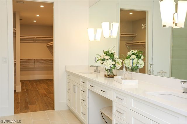 3290 Dorado LN 1-102, Naples, FL 34114