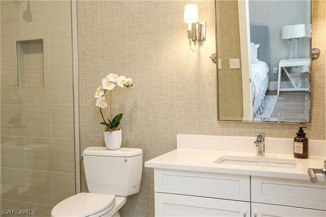 3290 Dorado LN 1-102, Naples, FL 34114