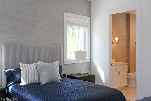 3290 Dorado LN 1-102, Naples, FL 34114