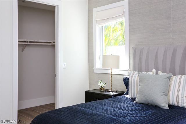 3290 Dorado LN 1-102, Naples, FL 34114