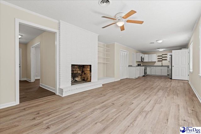 37 York St., Florence, SC 29506