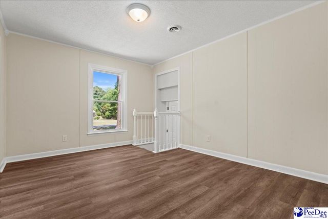 37 York St., Florence, SC 29506