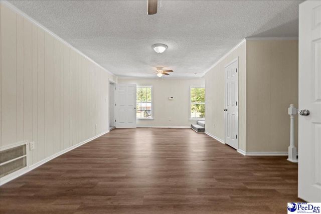 37 York St., Florence, SC 29506