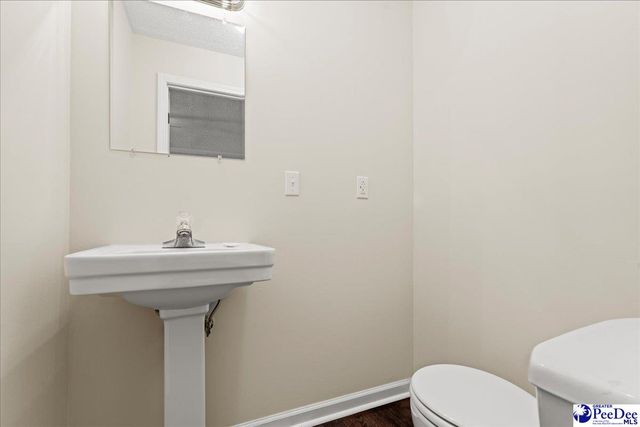 37 York St., Florence, SC 29506
