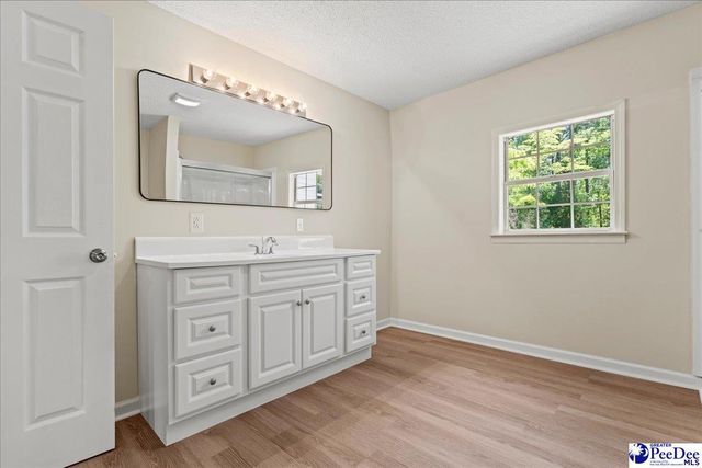 37 York St., Florence, SC 29506
