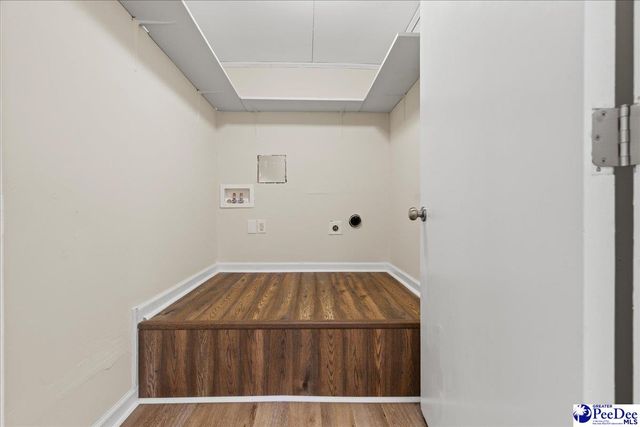 37 York St., Florence, SC 29506