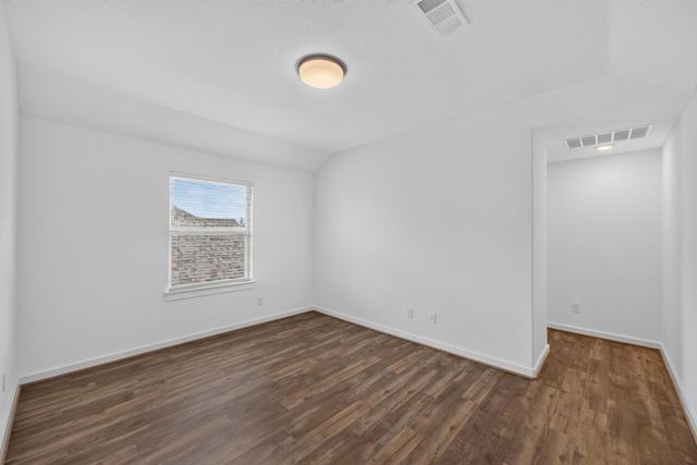 751 Whitetail DR, Round Rock, TX 78681