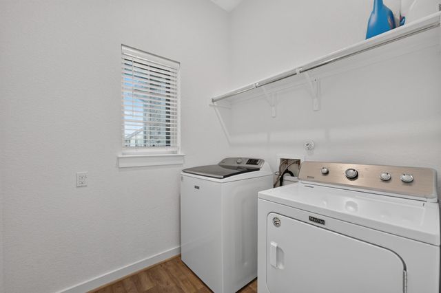 751 Whitetail DR, Round Rock, TX 78681