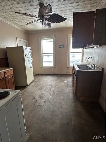 144 Steuben Street, Syracuse, NY 13208