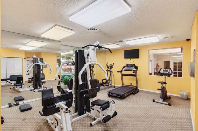 9901 Westview Drive 324, Coral Springs, FL 33076