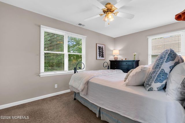 9 Sycamore Lane, Fair Haven, NJ 07704