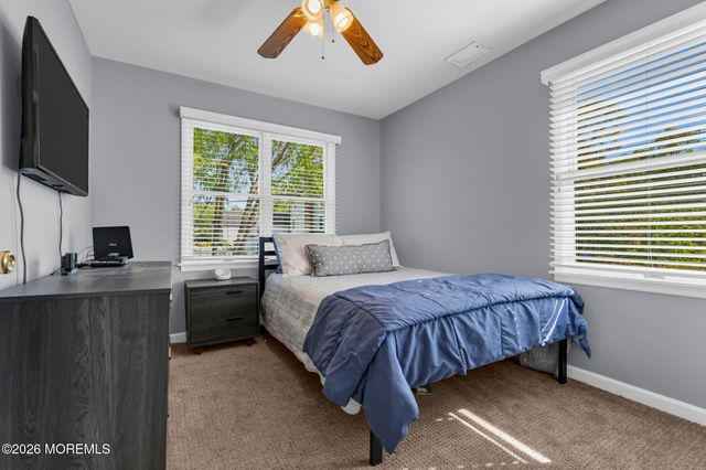 9 Sycamore Lane, Fair Haven, NJ 07704