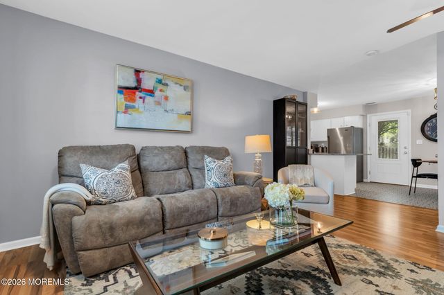 9 Sycamore Lane, Fair Haven, NJ 07704