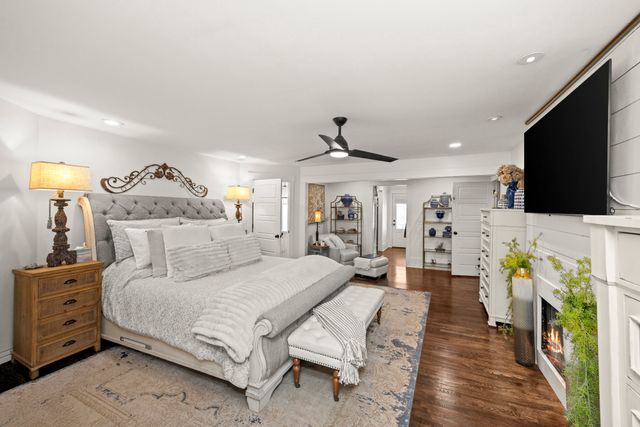 2011 Dorchester Dr, Lebanon, TN 37090