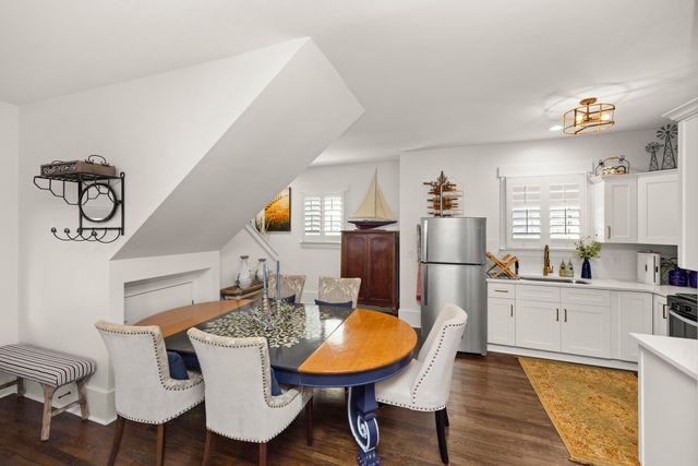 2011 Dorchester Dr, Lebanon, TN 37090