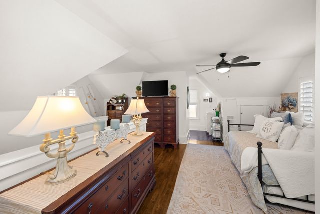 2011 Dorchester Dr, Lebanon, TN 37090