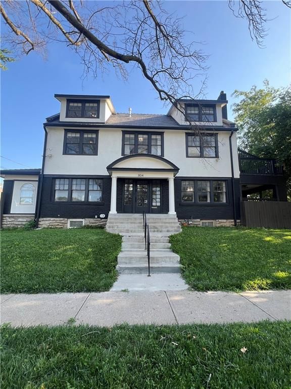 804 W 33rd Street, Kansas City, MO 64111