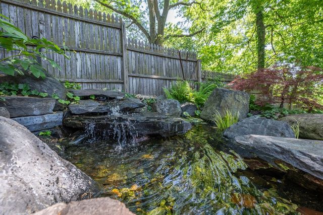 2410 Terrace Road, Des Moines, IA 50312