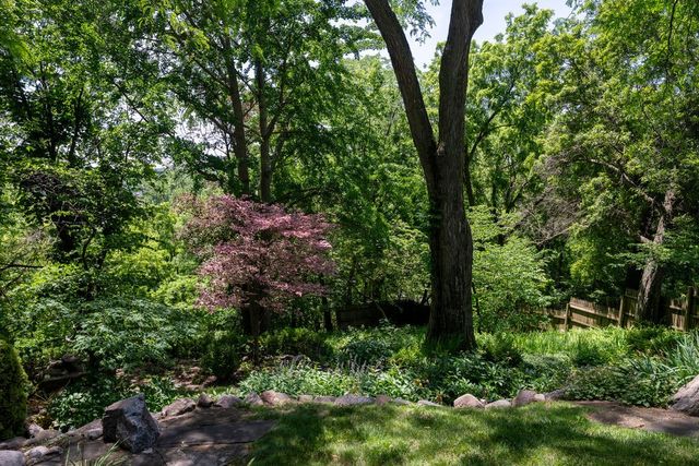 2410 Terrace Road, Des Moines, IA 50312