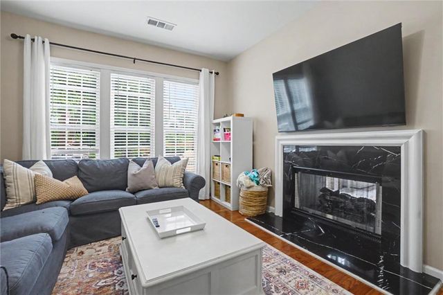 210 Sumac Trail, Woodstock, GA 30188