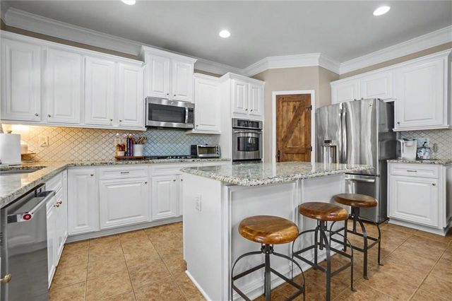 210 Sumac Trail, Woodstock, GA 30188