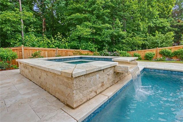 210 Sumac Trail, Woodstock, GA 30188