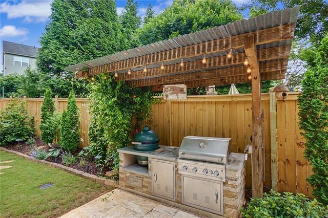 210 Sumac Trail, Woodstock, GA 30188