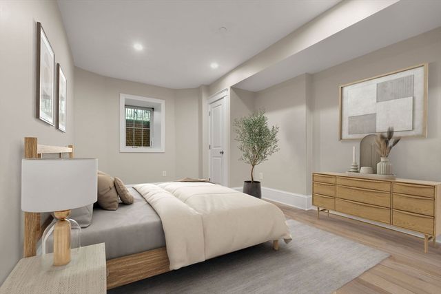 144 Highland Ave 1, Somerville, MA 02143