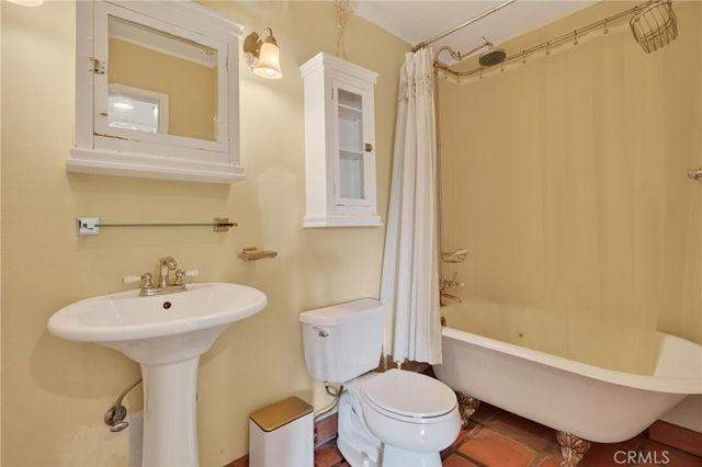 3395 Santa Cruz Drive, Riverside, CA 92507