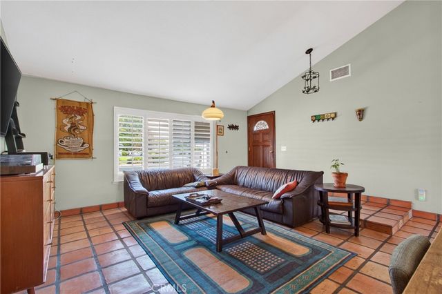 3395 Santa Cruz Drive, Riverside, CA 92507