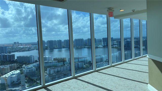 18001 Collins Avenue 2814, Sunny Isles Beach, FL 33160