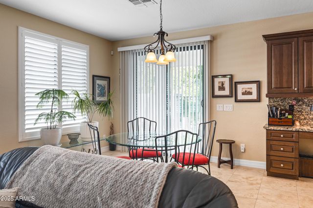 1777 W Ocotillo Road 4, Chandler, AZ 85248