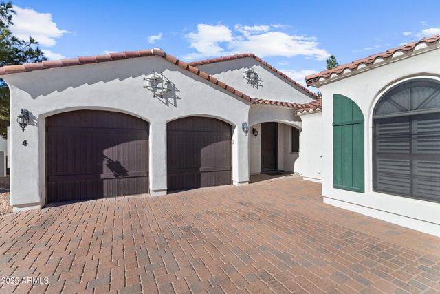 1777 W Ocotillo Road 4, Chandler, AZ 85248