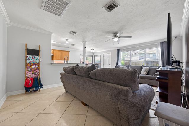 903 Red Alder Circle, Houston, TX 77073