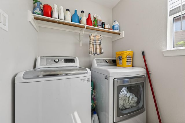 903 Red Alder Circle, Houston, TX 77073