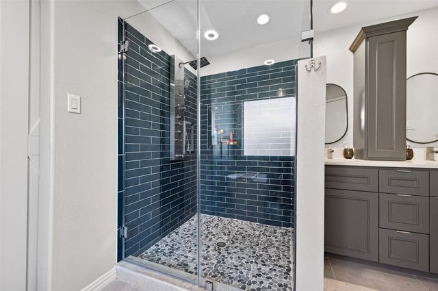 903 Red Alder Circle, Houston, TX 77073