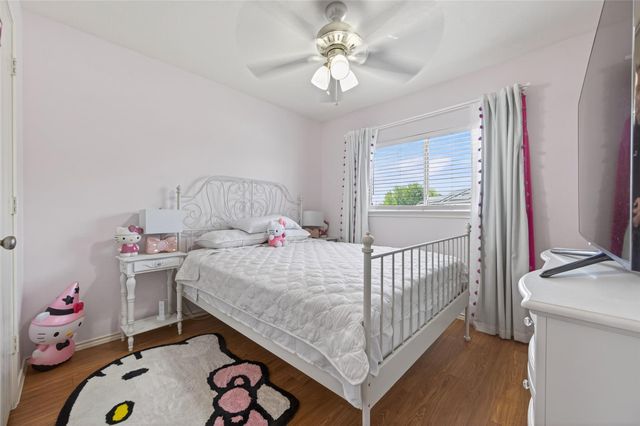 903 Red Alder Circle, Houston, TX 77073