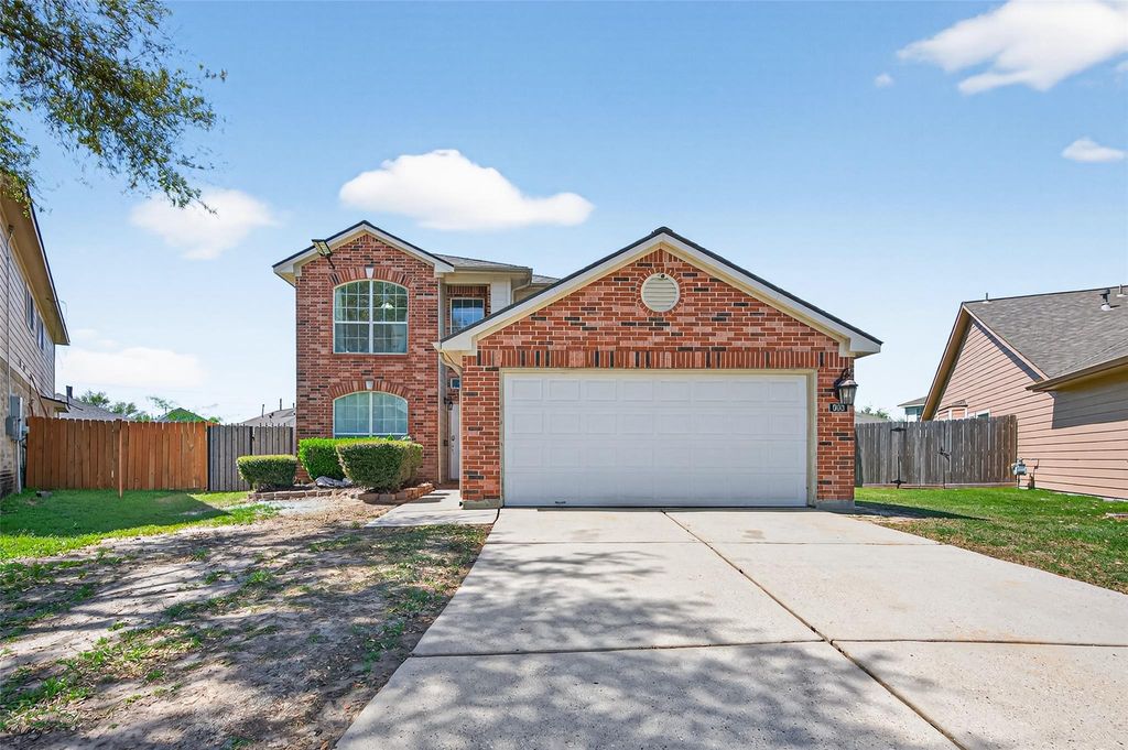 903 Red Alder Circle, Houston, TX 77073