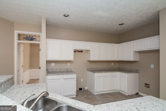 8418 Waverly Drive, Jonesboro, GA 30236