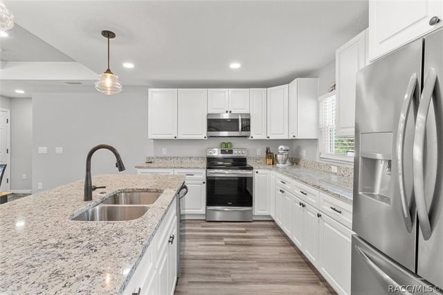 11855 W Flaxen Drive, Crystal River, FL 34428