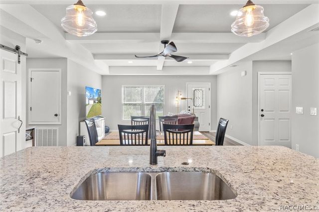 11855 W Flaxen Drive, Crystal River, FL 34428